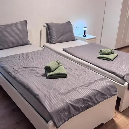 Az-living Edingen Apartment *